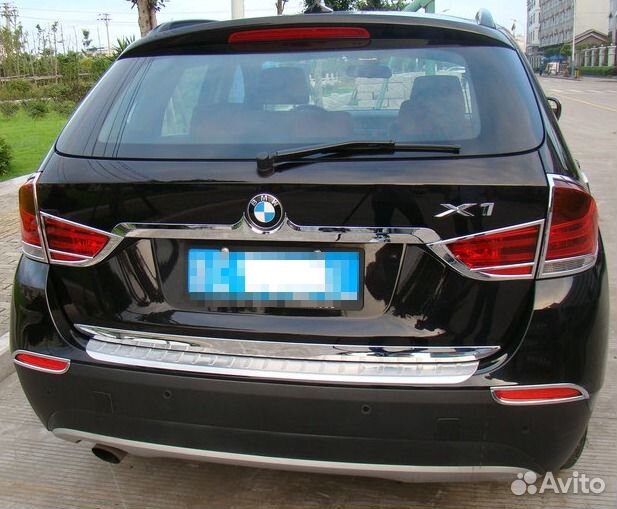 Молдинг на багажник (нижний) BMW X1 (2009-2012)