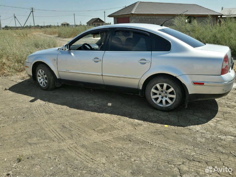 Volkswagen Passat 1.8 AT, 2002, седан
