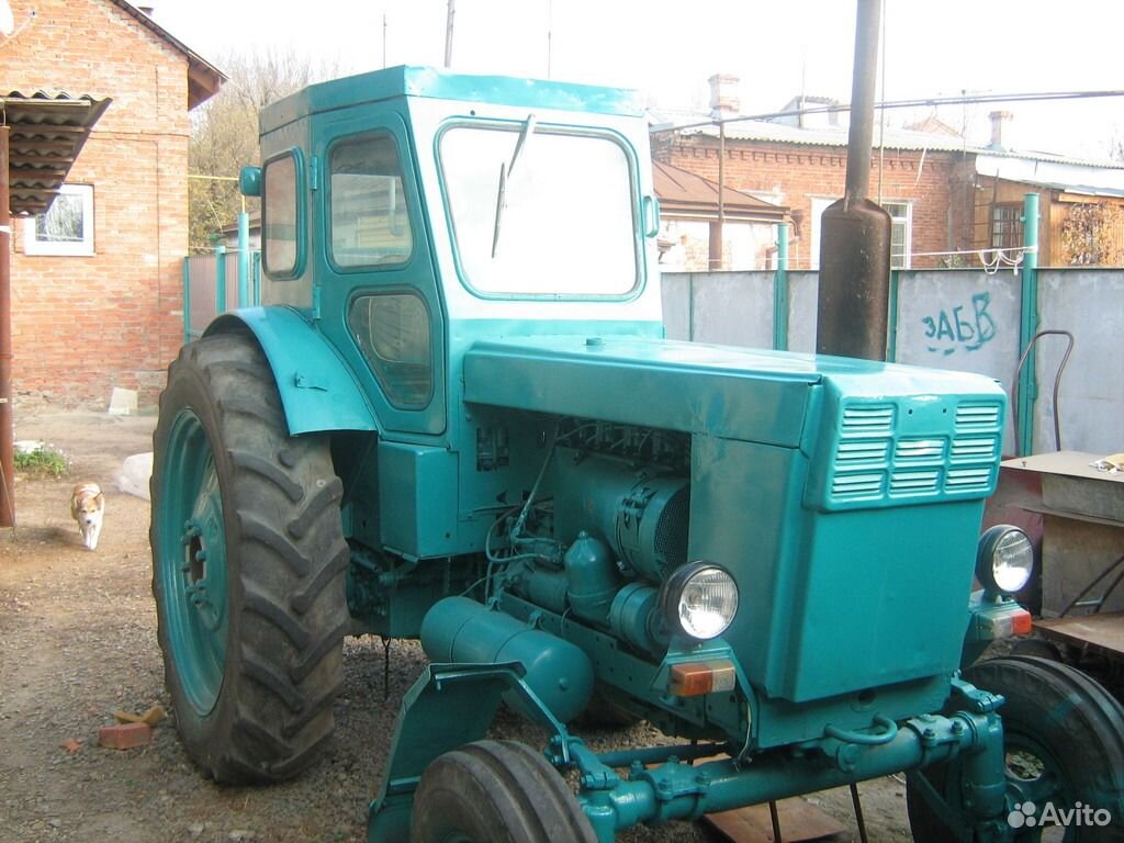 Купить трактор в волгоградской области. Т-40 (трактор). Трактор т 40 зеленый. Трактор ЛТЗ Т-40ам. Т-40 Сороковка.