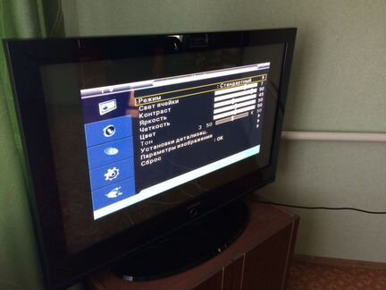 Телевизор SAMSUNG 107см