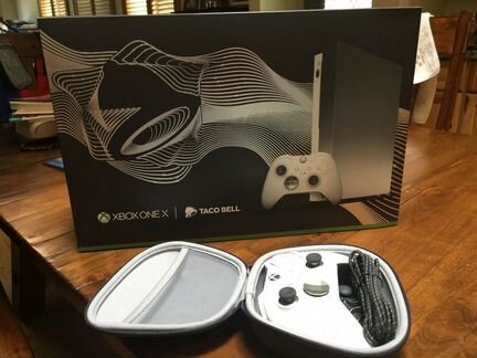 Xbox ONE X taco bell edition