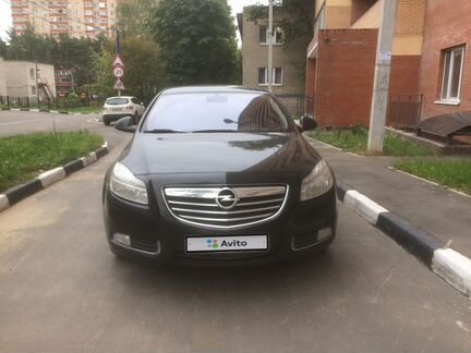 Opel Insignia 2.0 AT, 2011, седан