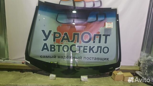 Лобовое стекло VW Multivan T4