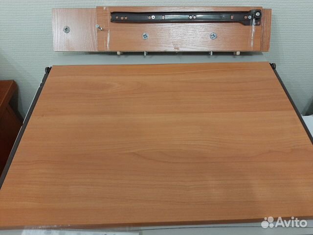 Выдвижная полка для стола под клавиатуру