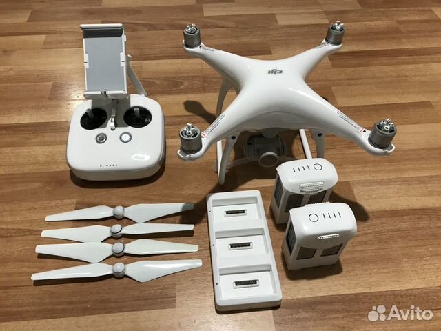 Квадрокоптер dji phantom 4