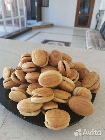 Орешница Polaris PNT 0401 черный