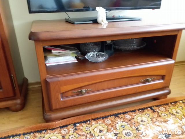 Тумба под тв