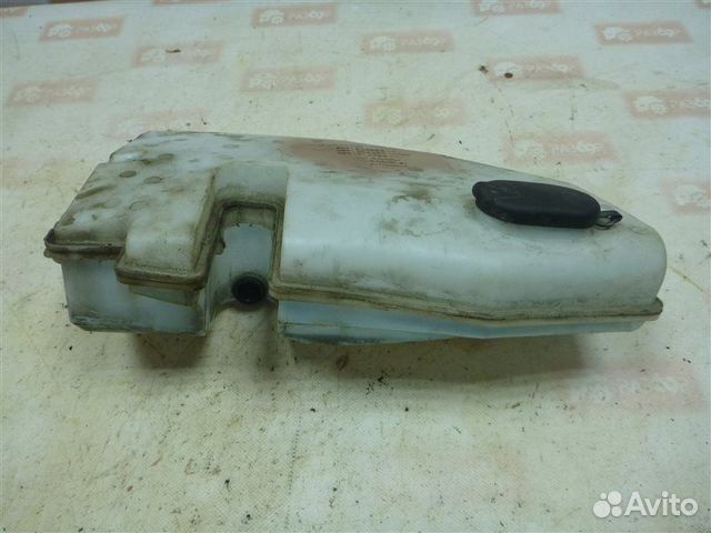 Бачок омывателя Renault Sandero BS12 K7J710 2014