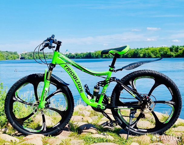 Велосипед бмв синий. Велосипед бмв желтый. Велосипед pulse 21 скорость. Спортивные велосипеды на авито. Велосипед бмв на литых дисках жёлтый.