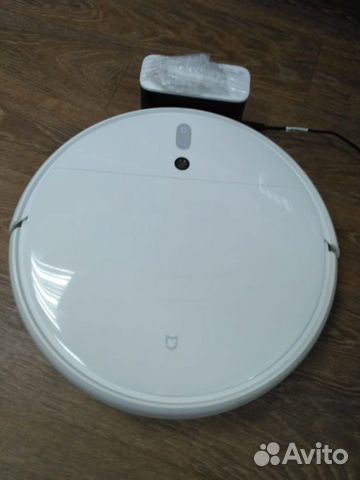 Продаю б/у робот пылесос Xiaomi