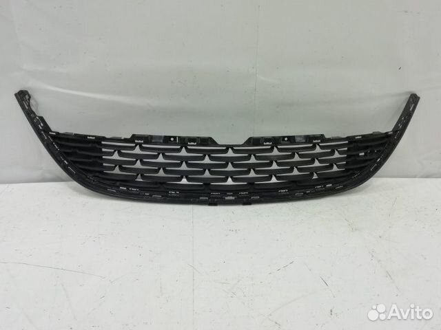 Решетка в бампер Opel Astra J