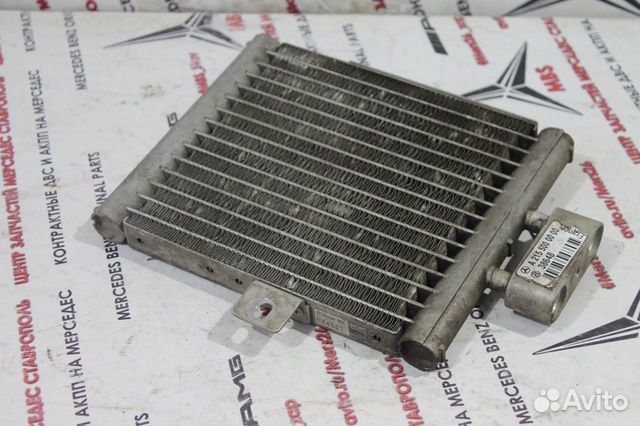 Радиатор масляный W220 Mercedes