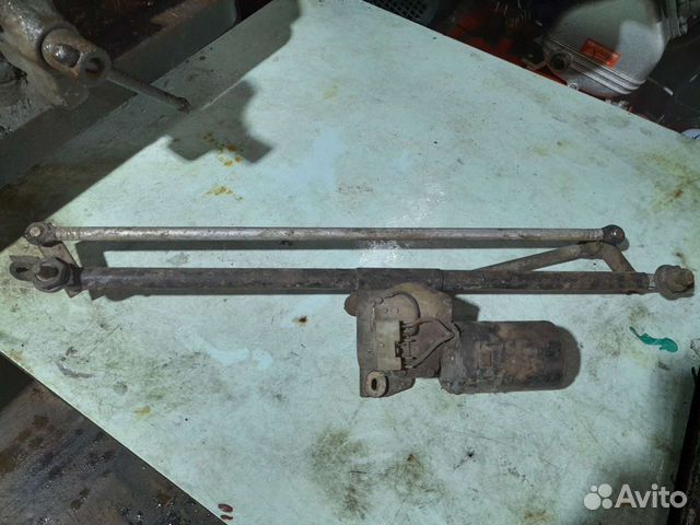 Трапеция дворников с моторчиком