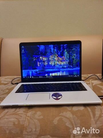 Sony 17.3