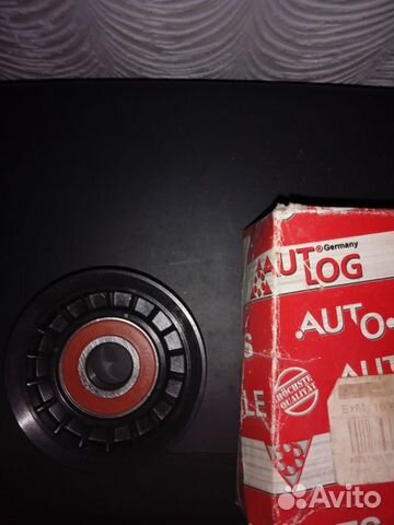 Ролик натяжной