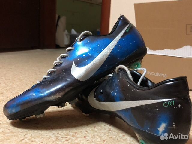 Футбольные бутсы nike mercurial