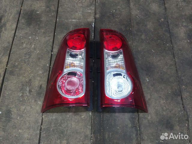 Комплект задний фонарь Лада Largus