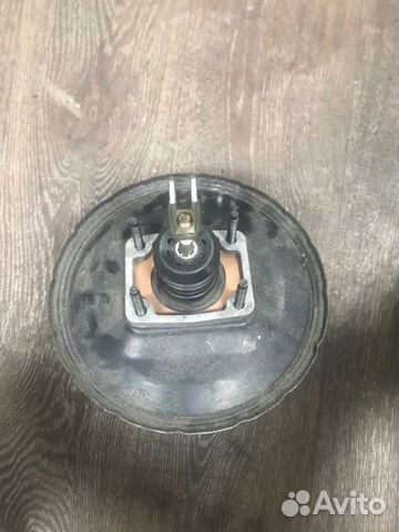 Вакуумный усилитель тормозов Nissan Mistral R20