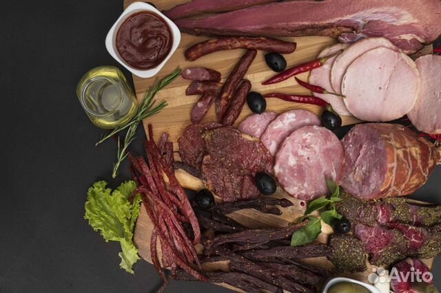 Вяленое мясо / Мясные деликатесы