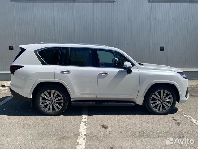 Lexus LX 3.5 AT, 2022