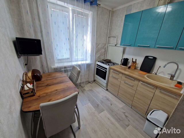 

2-к. квартира, 55 м², 2/5 эт.