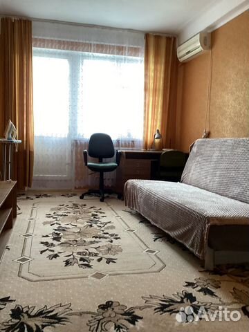 

1-к. квартира, 32 м², 3/5 эт.