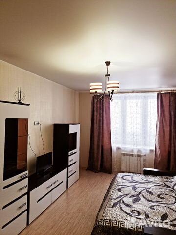 

1-к. квартира, 50 м², 8/10 эт.