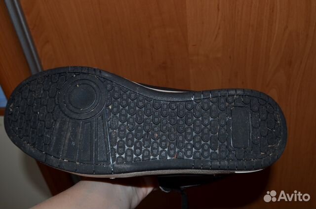 Кроссовки р.38 Кроссовки р.38