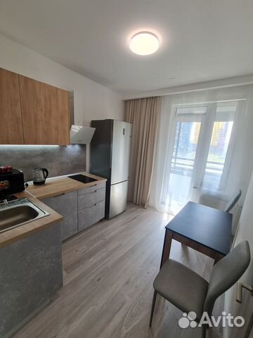 

1-к. квартира, 35 м², 3/18 эт.