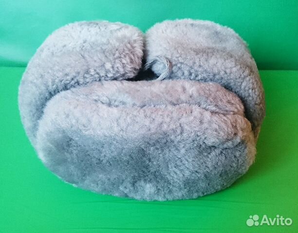 Шапка новая из натуральной овчины Шапка новая из натуральной овчины