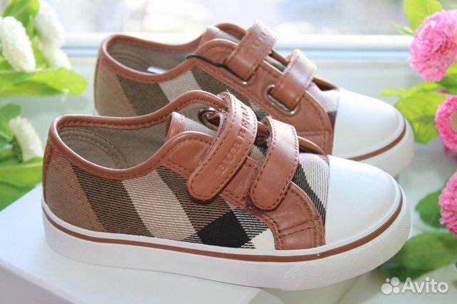 Кеды новые burberry Оригинал унисекс NEW Кеды новые burberry Оригинал унисекс NEW