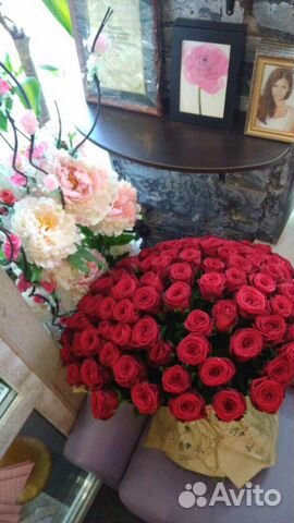 Букет из ярких красных роз, доставка 24ч Букет из ярких красных роз, доставка 24ч