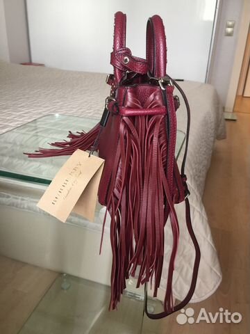 Новая сумка Burberry,капсульная коллекция Новая сумка Burberry,капсульная коллекция