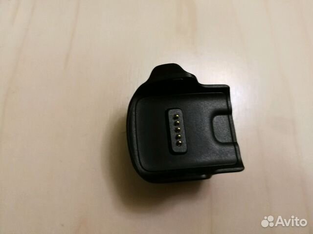 Зарядное устройство для часов SAMSUNG GearFit Зарядное устройство для часов SAMSUNG GearFit