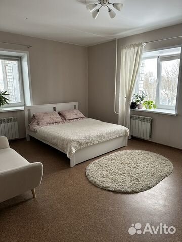 

1-к. квартира, 42 м², 1 кровать