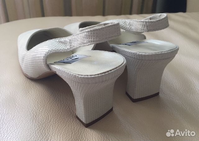 Новые замшевые туфли 39 Новые замшевые туфли 39