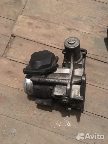 Дроссельная заслонка 076 128 061 A на vw t5