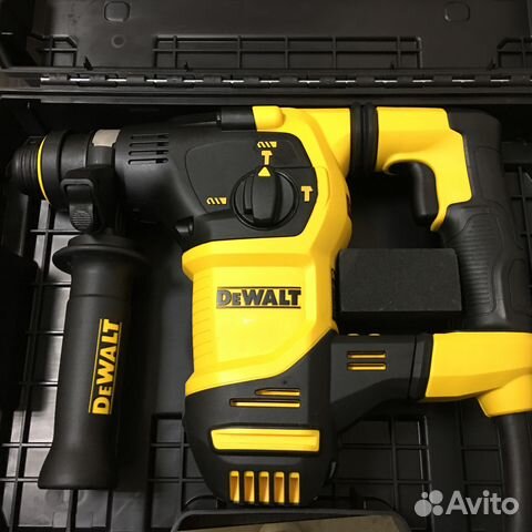 Перфоратор DeWalt D25333K SDS plus Перфоратор DeWalt D25333K SDS plus
