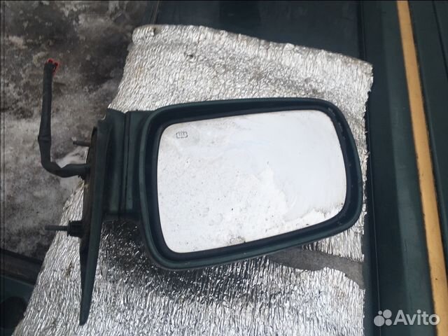 Зеркало правое Jeep Grand Cherokee ZJ Зеркало правое Jeep Grand Cherokee ZJ