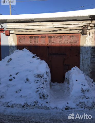 Гараж, > 30 м²