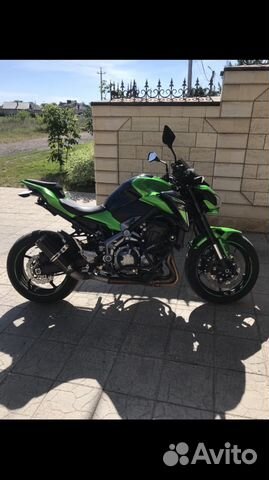 Продаётся мотоцикл Kawasaki Z900