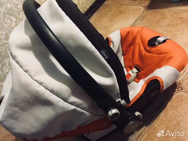 Автомобильное кресло Chico 0-13 Автомобильное кресло Chico 0-13