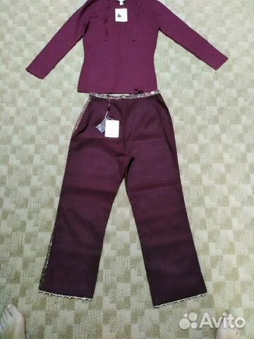Костюм женский классный,новый