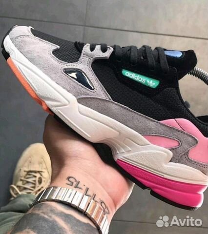Кроссовки Adidas falcon Кроссовки Adidas falcon