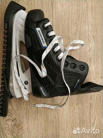 Коньки 40 размер новые Коньки 40 размер новые
