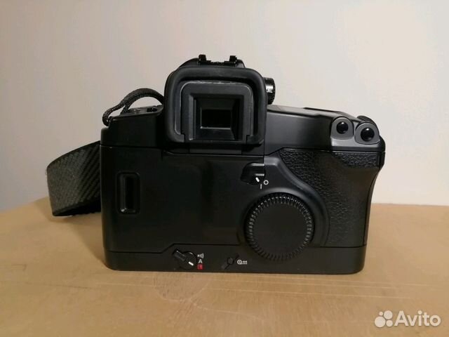 Фотоаппарат Canon EOS 3