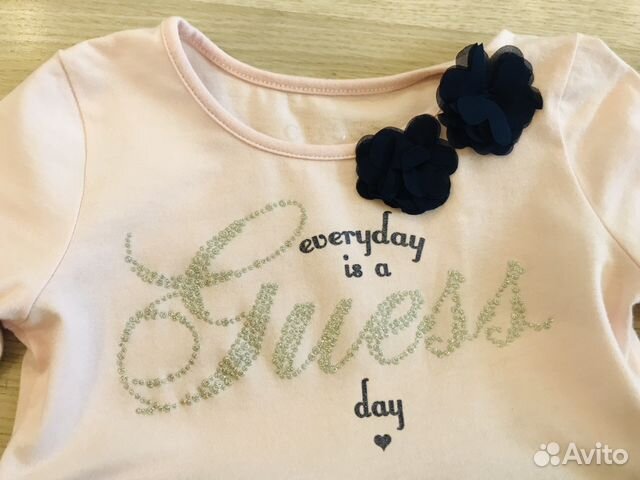 Нарядное стильное платье guess оригинал 4-5 лет