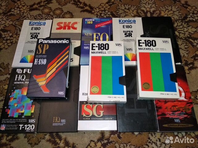 22 видеокассеты стандарт VHS бывшие под записью 22 видеокассеты стандарт VHS бывшие под записью