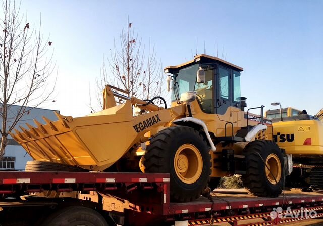 Фронтальный погрузчик MegaMax GX942, 2020 г Фронтальный погрузчик MegaMax GX942, 2020 г