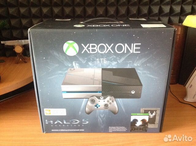 Продам Xbox One Halo 5 edition 1TB